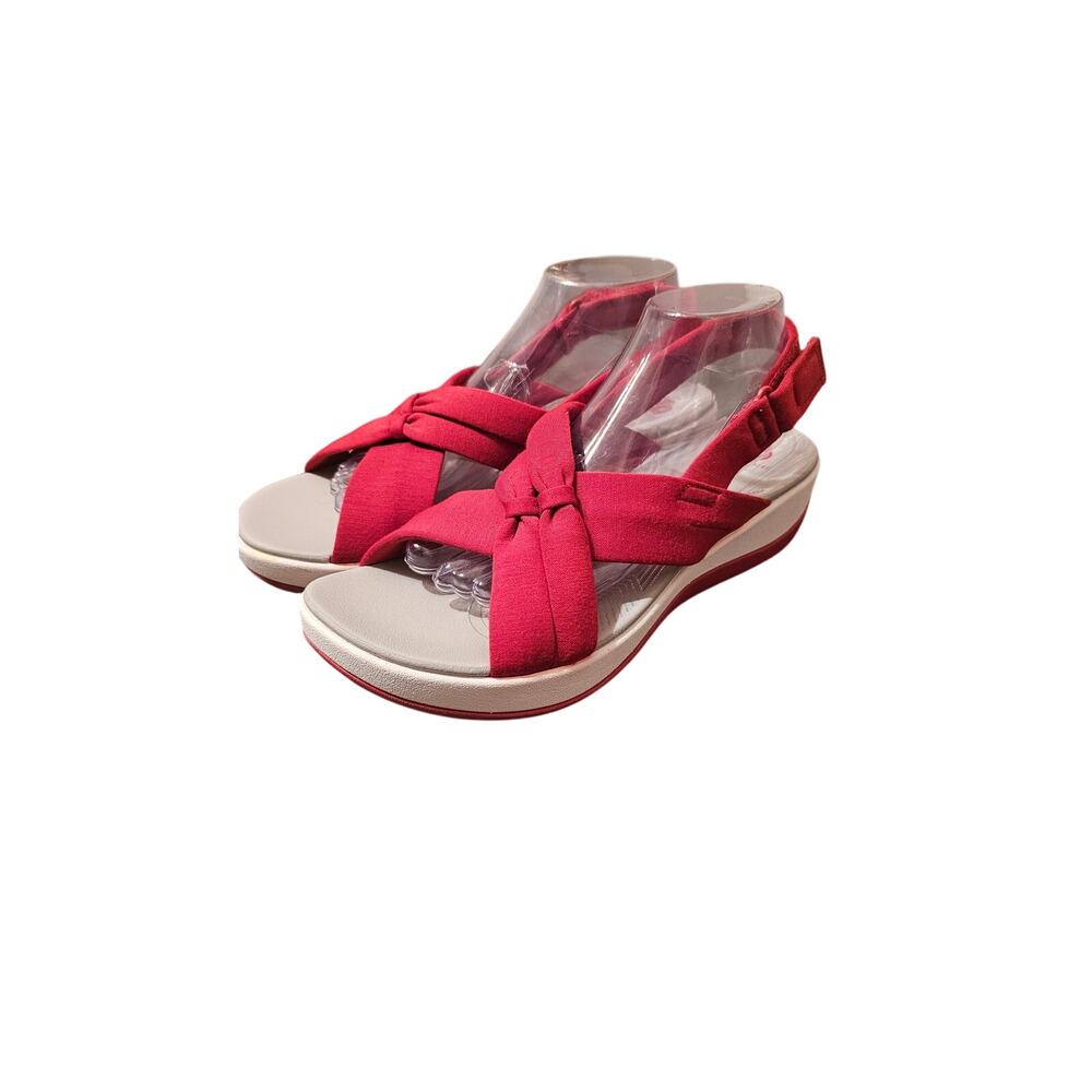 NWOB new Clark's Arla Belle Red Cloud Steppers womens size 11M